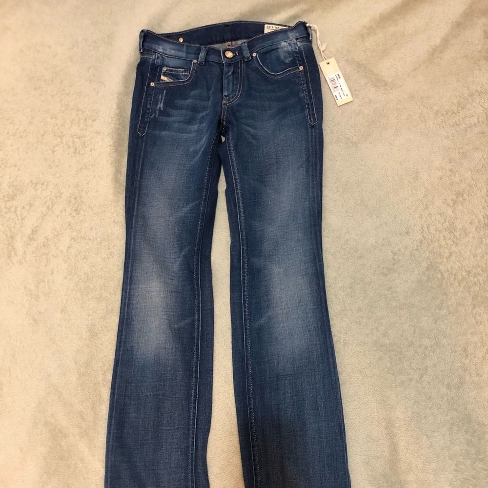 NWT Diesel Jeans Size 24